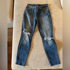LUCKY BRAND NEW JEANS WITH TAGS. 👖 SIZE 27. Brand New Condition.